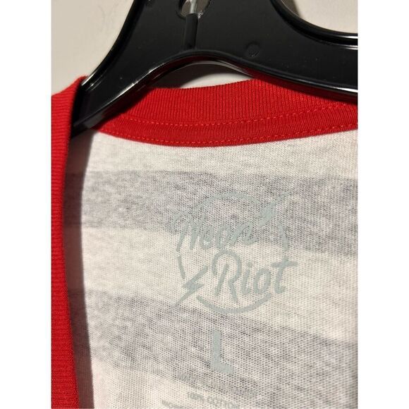 Urban Outfitters Neon Riot tee shirt size large C29-9 - Picture 4 of 4